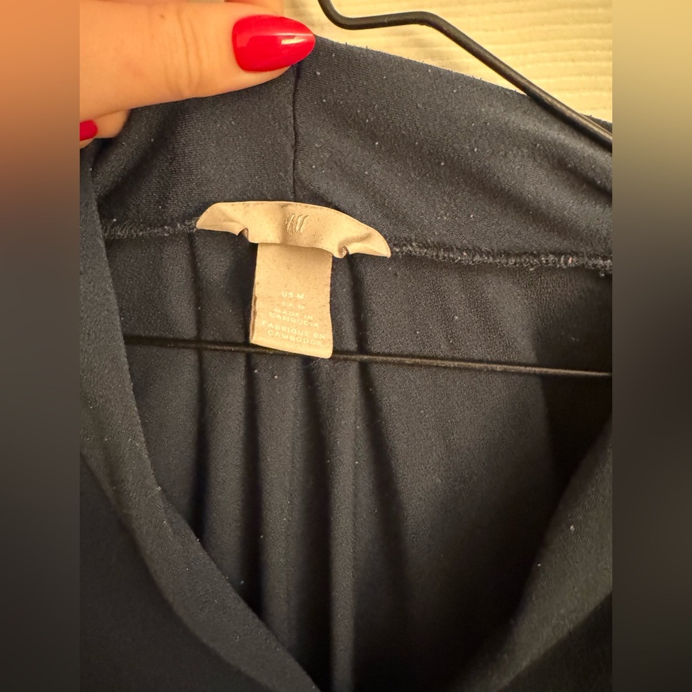H&M Work Shirt - Picture 2 of 2